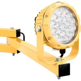 Global Industrial LED Dock Light w/ 60"L Arm, 40W, 4900 Lumens, 5000K, On/Off Switch