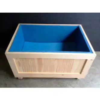 Global Industrial Four Way Entry Wood Crate w/Lid & Foam Lining, 55-1/2"L x 19-1/2"W x 22"H